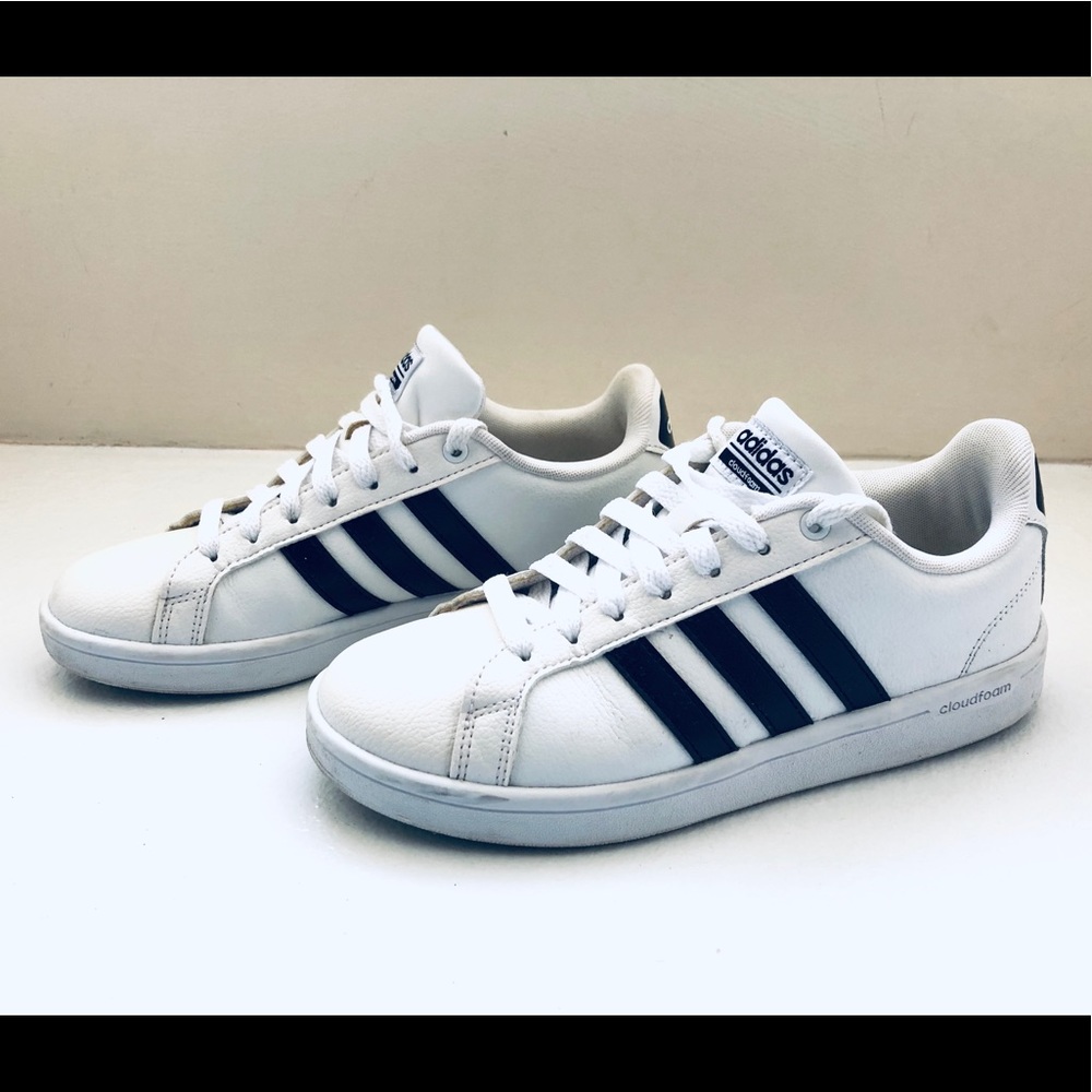 Adidas White Sneakers Sz. 6.5